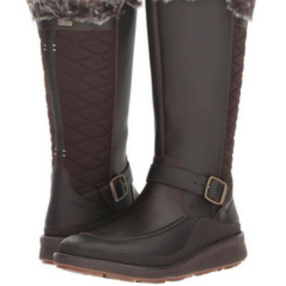 Merrell Ezra Boots Women's Size 9